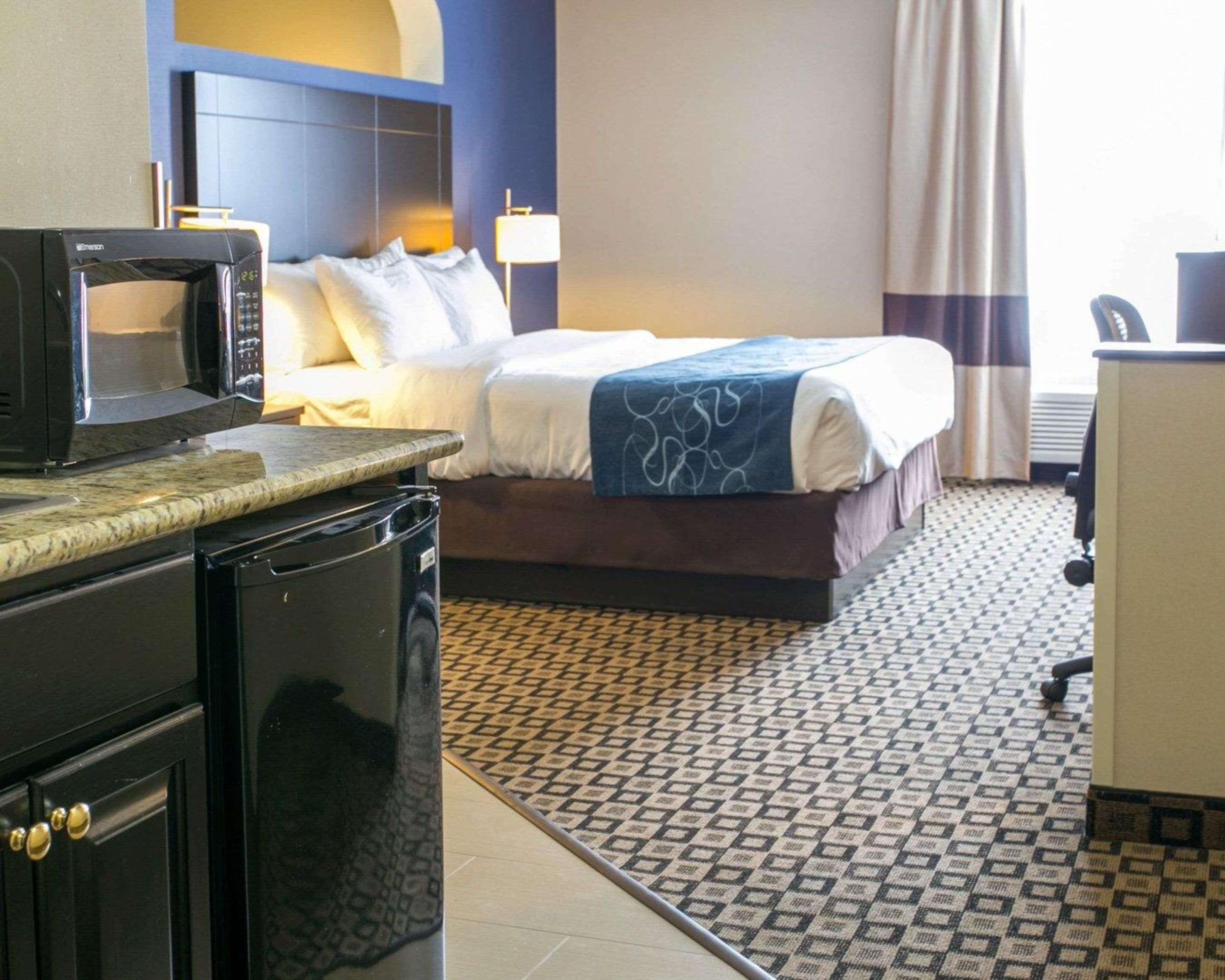 Comfort Suites Benton Harbor - St Joseph Exteriér fotografie