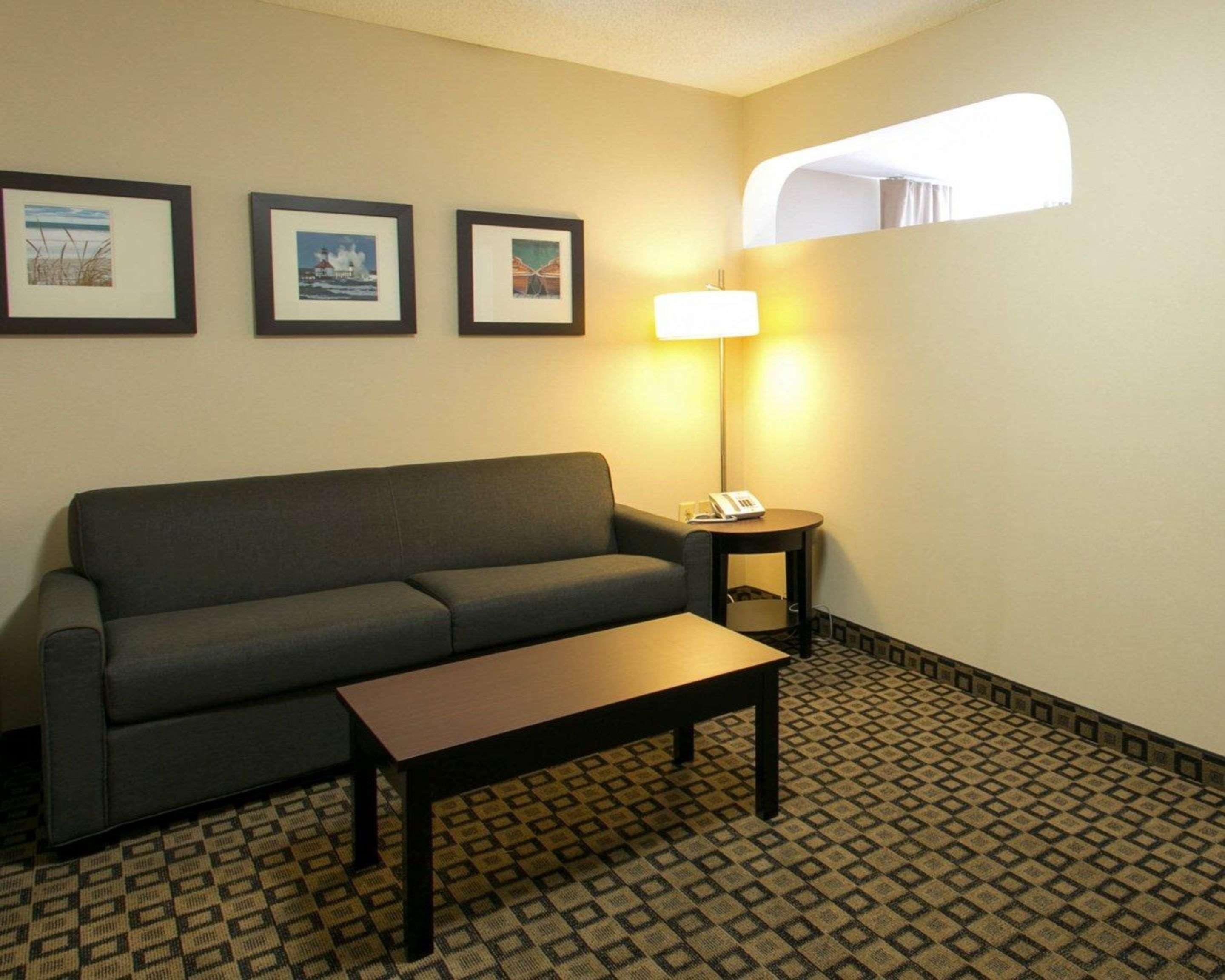 Comfort Suites Benton Harbor - St Joseph Exteriér fotografie