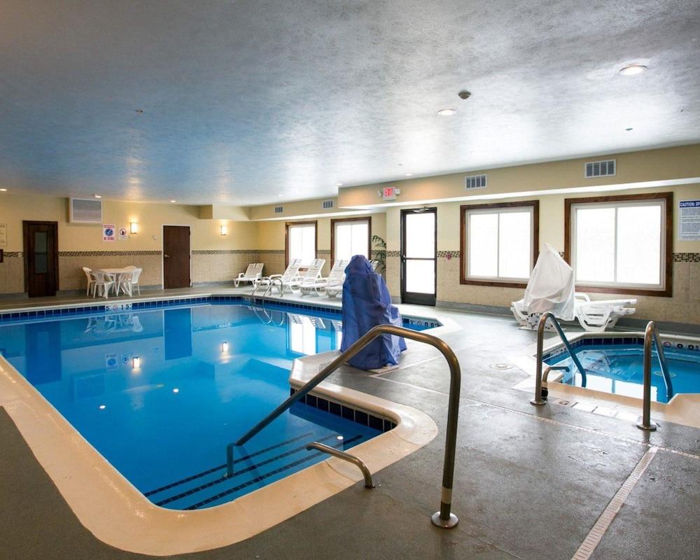 Comfort Suites Benton Harbor - St Joseph Exteriér fotografie